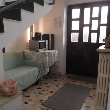 Bed & Breakfast Le Rose Malpensa 3*
