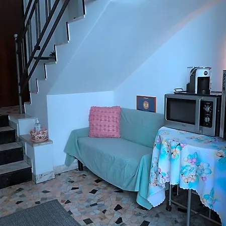 Le Rose Malpensa Bed & Breakfast 3*