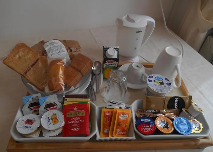 Le Rose Malpensa Bed & Breakfast 3*